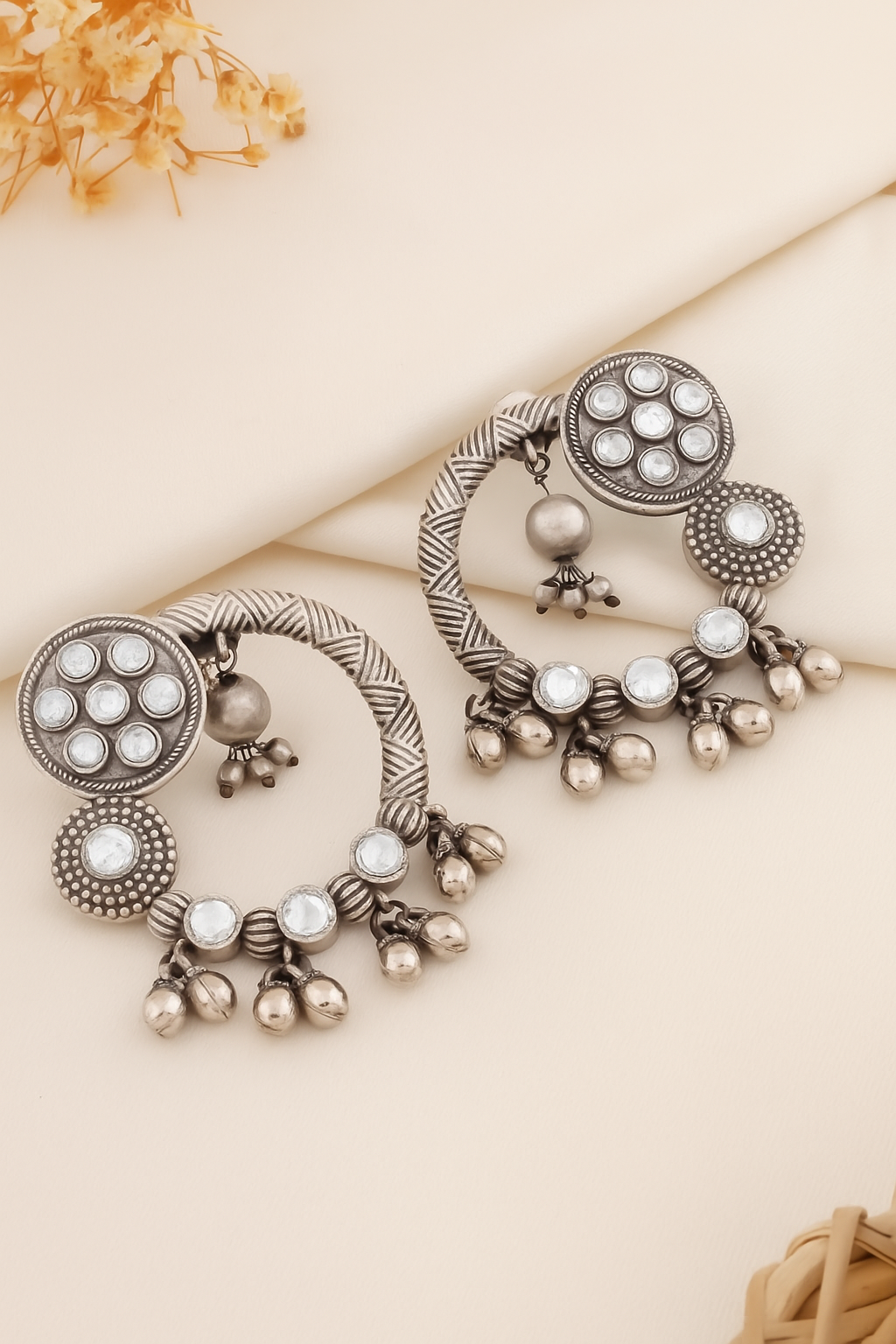 Noor jhumki