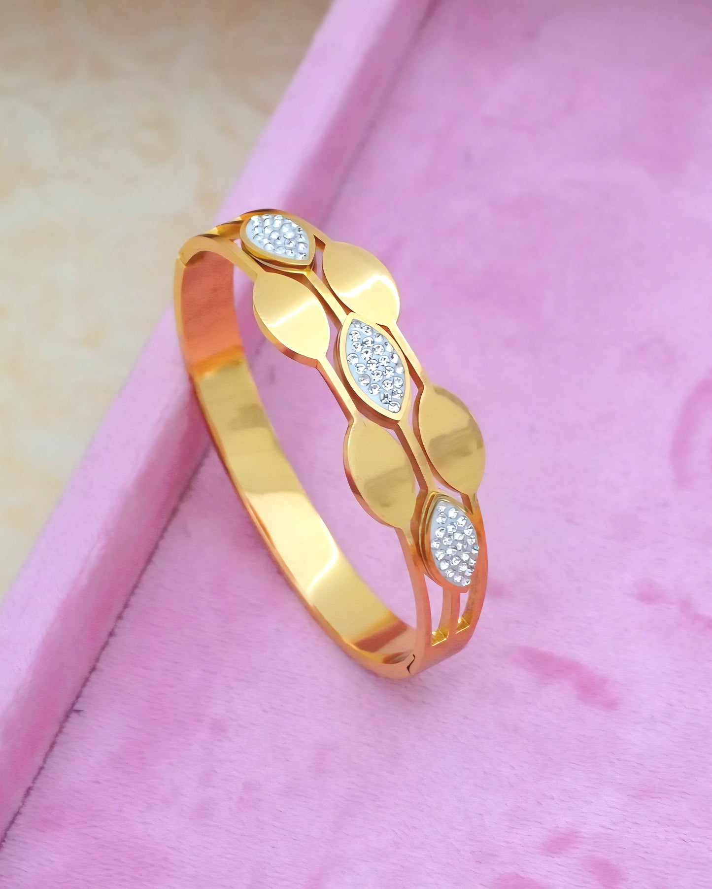 Aishwarya Bracelet