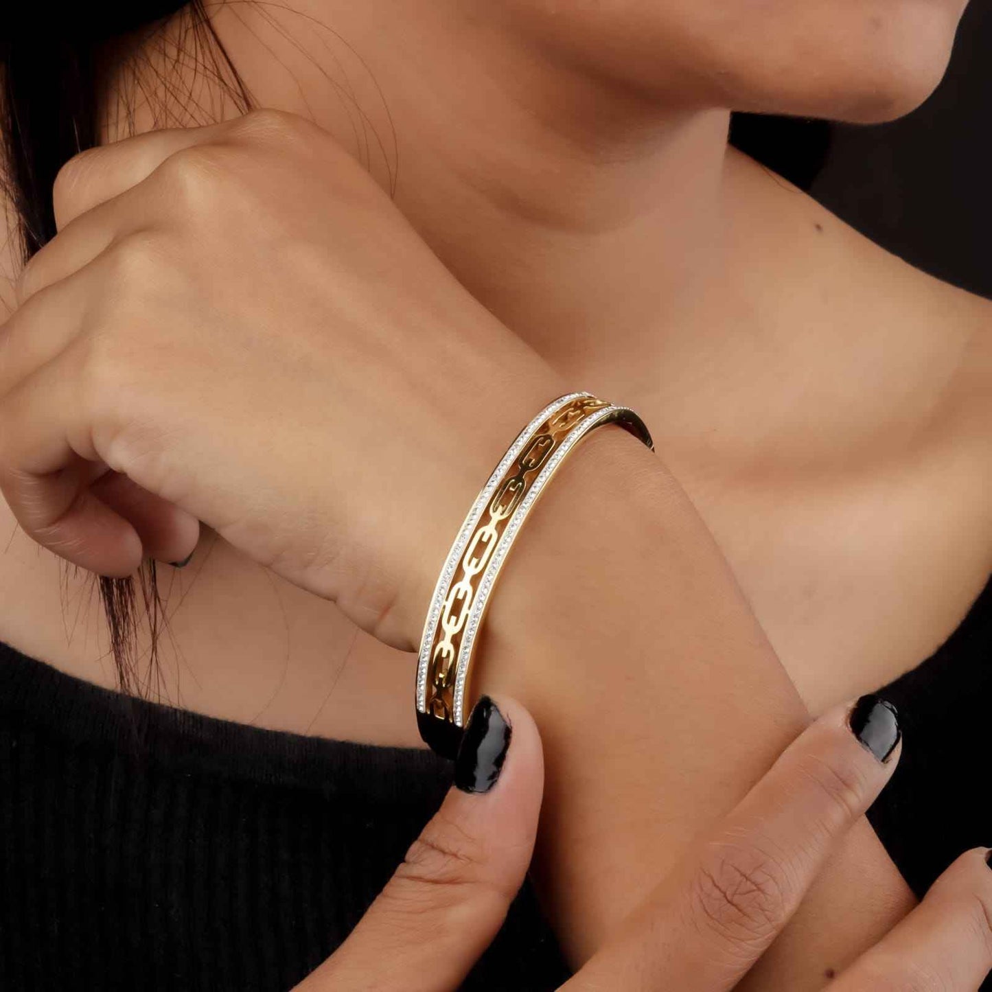 KENDALL BRACELET - Elegant and Versatile Jewelry for Every Occasion