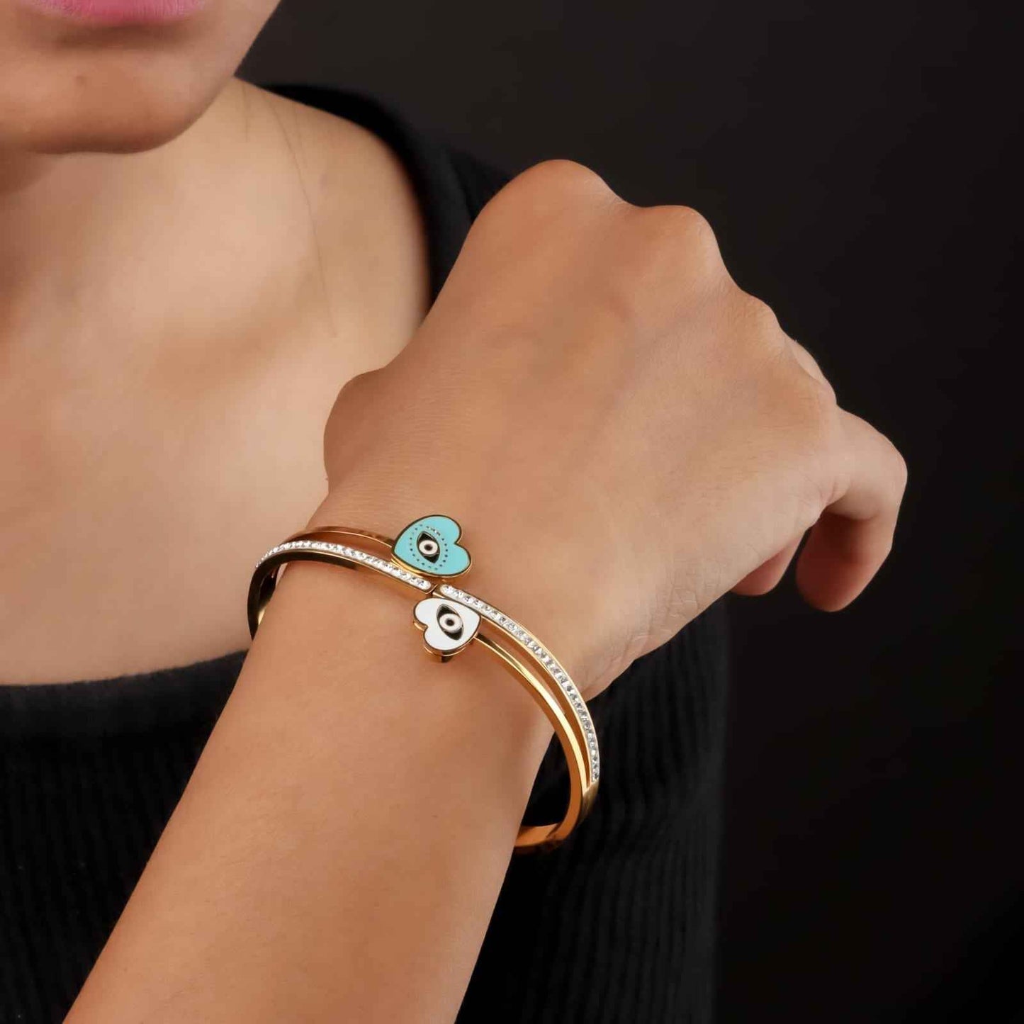 Mystic Tides Bracelet - Ethereal Ocean-Inspired Accessory for Style and Serenity