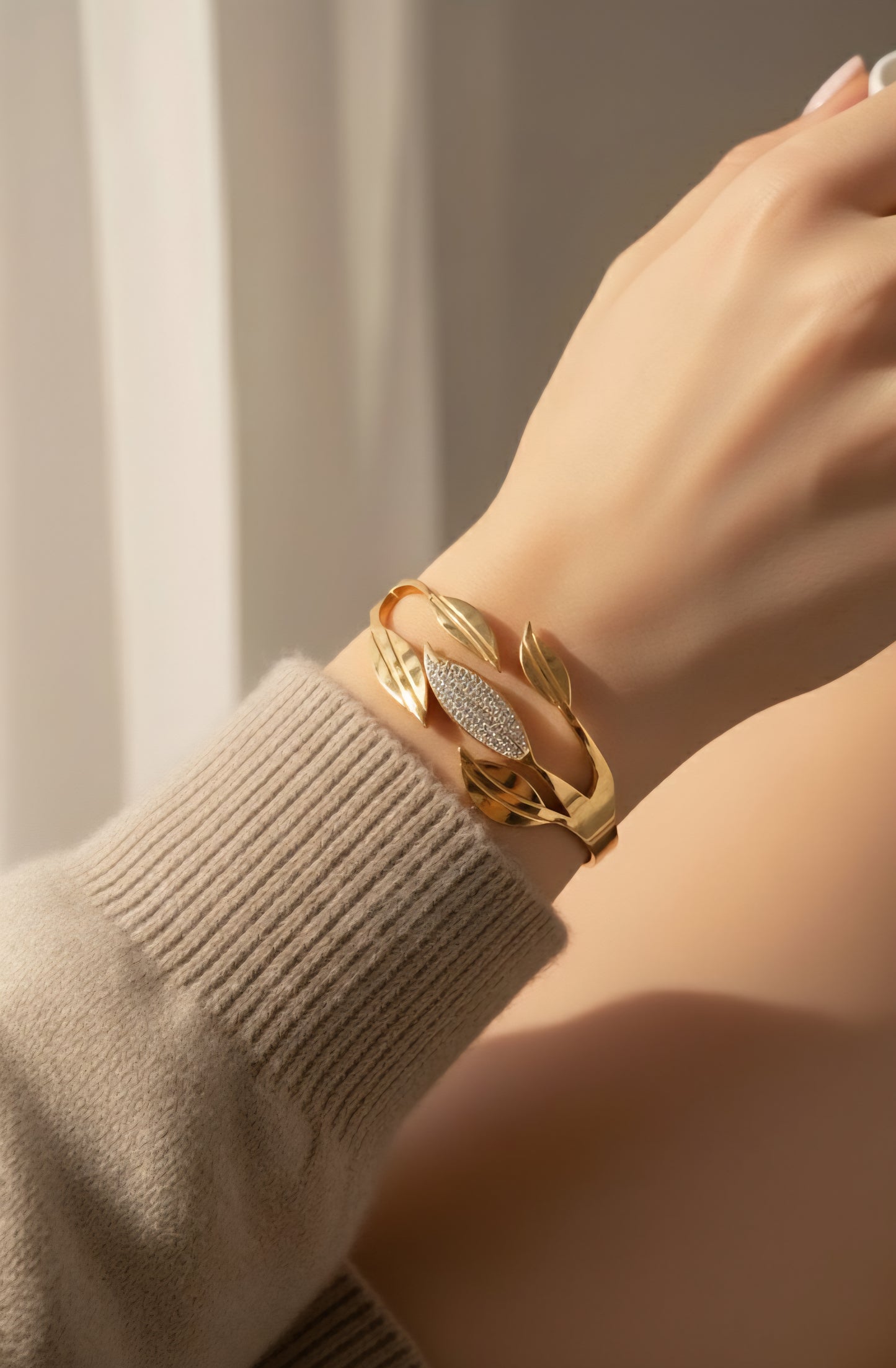 Glow Loop Bracelet
