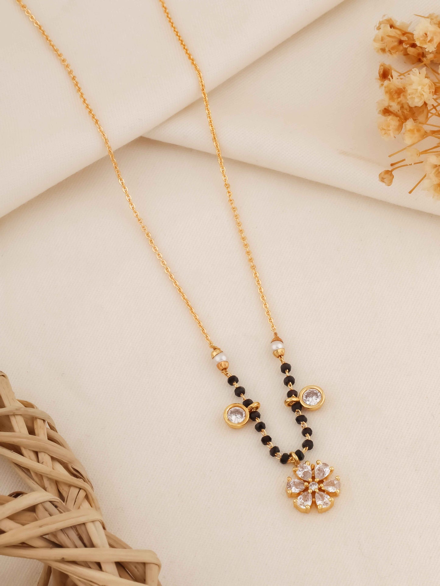 DIMPLE MANGALSUTRA