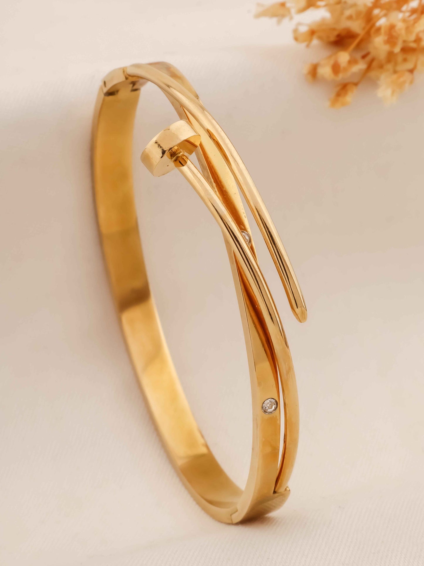 Ivory Twist Bracelet - Elegant Accessory for Any Occasion