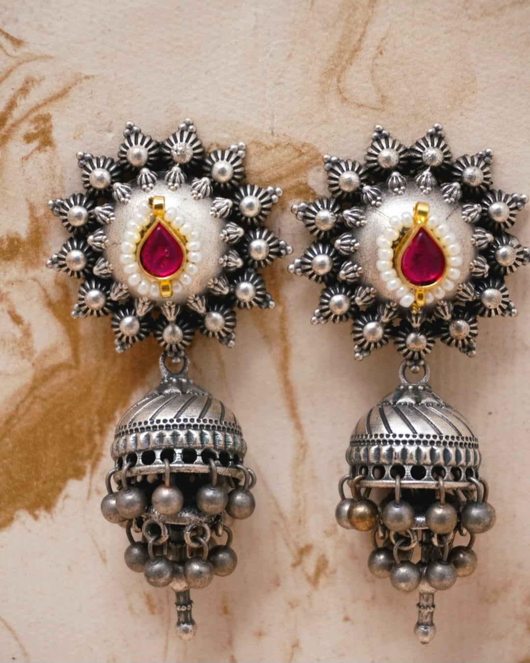 Kalakriti jhumki