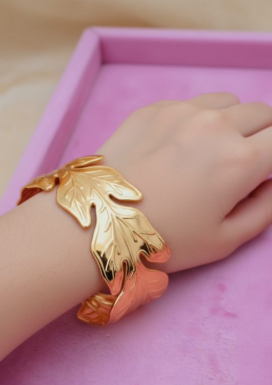 Signature Cuff