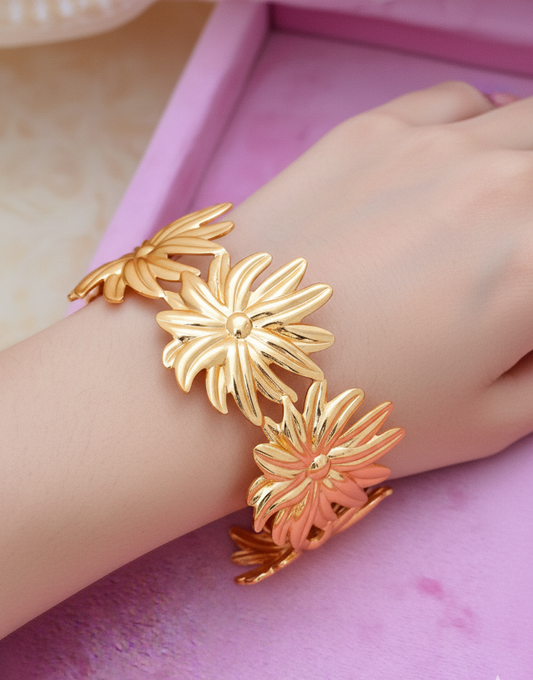Streamline Cuff