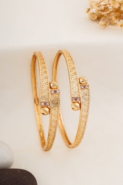 SUCHARITA BANGLE