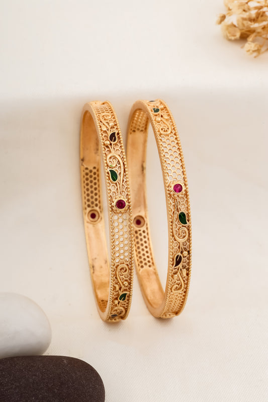 LABONI BANGLE