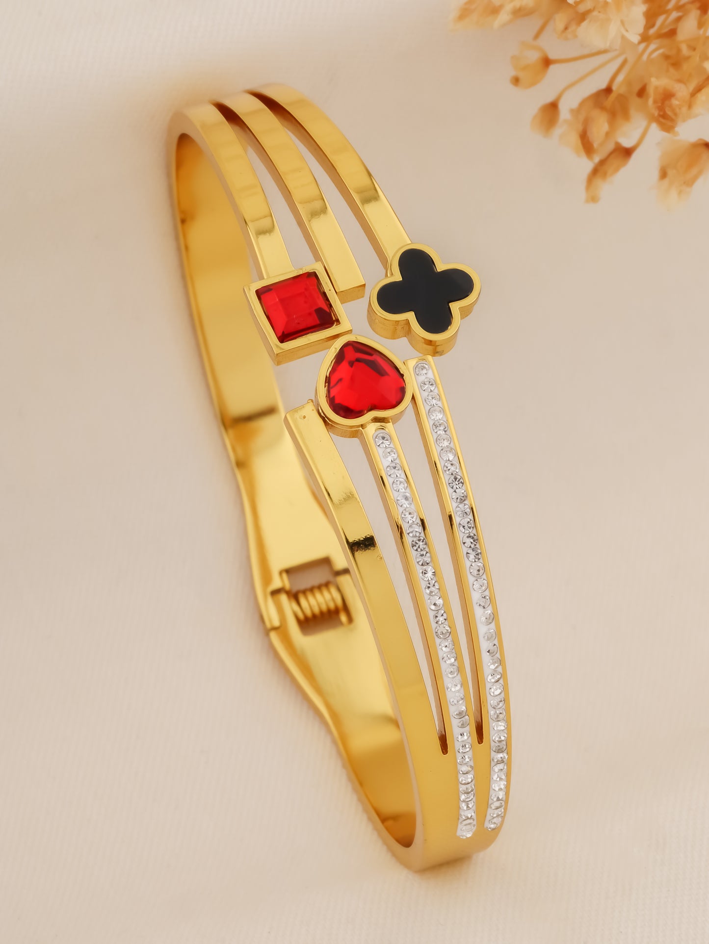 DIVINE BRACELET
